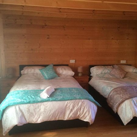 Log House Hideaway Villa Johnswell Ngoại thất bức ảnh