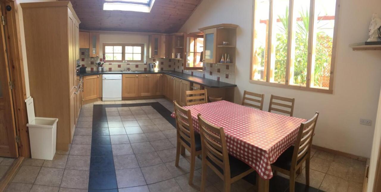 Log House Hideaway Villa Johnswell Ngoại thất bức ảnh